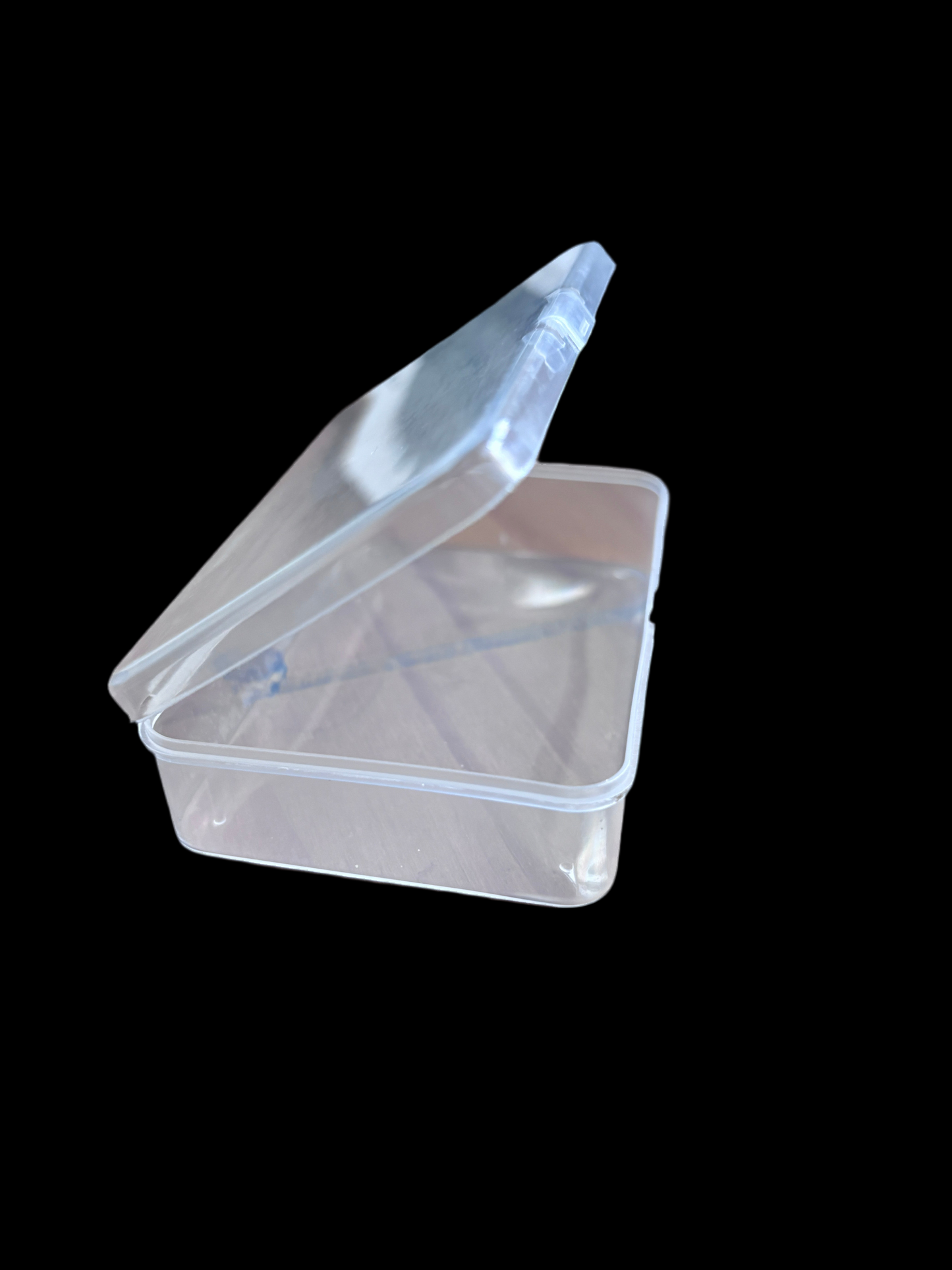 Clear tobacco size plastic tub